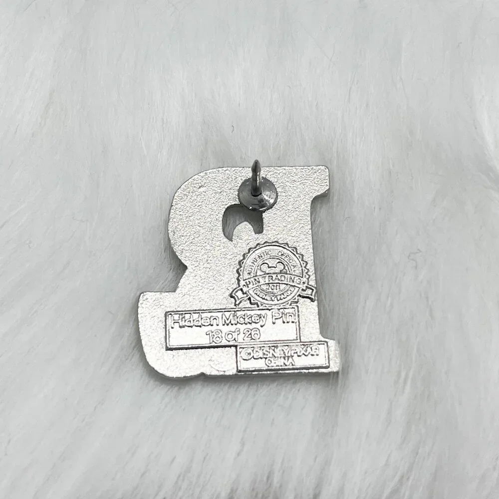 🔮 5/$25 Disney R For Rhino from‎ Bolt Pin